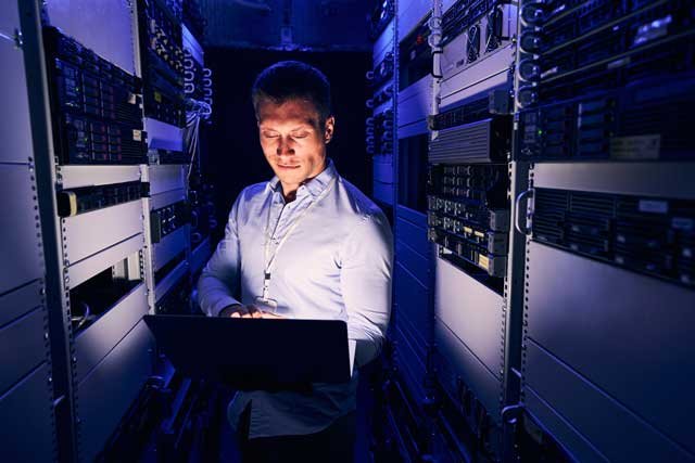 data center web hosting